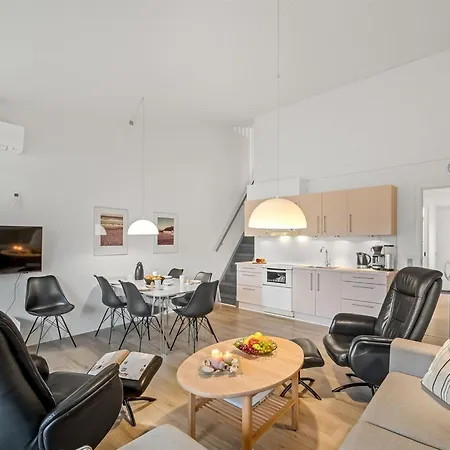 Lejlighed Frosina - 200m From The Sea By Interhome